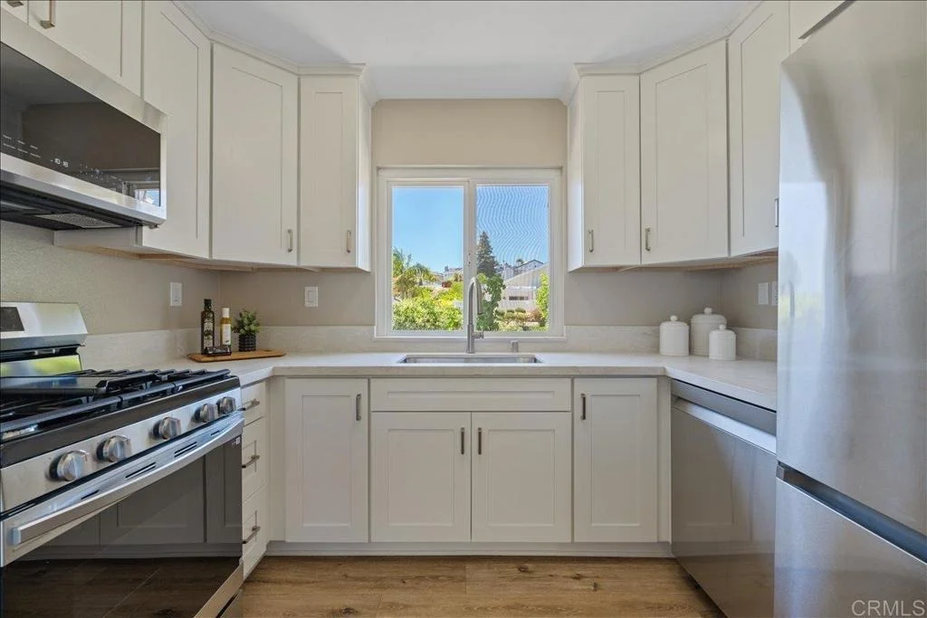 Photo of 1806 Palisades Drive
