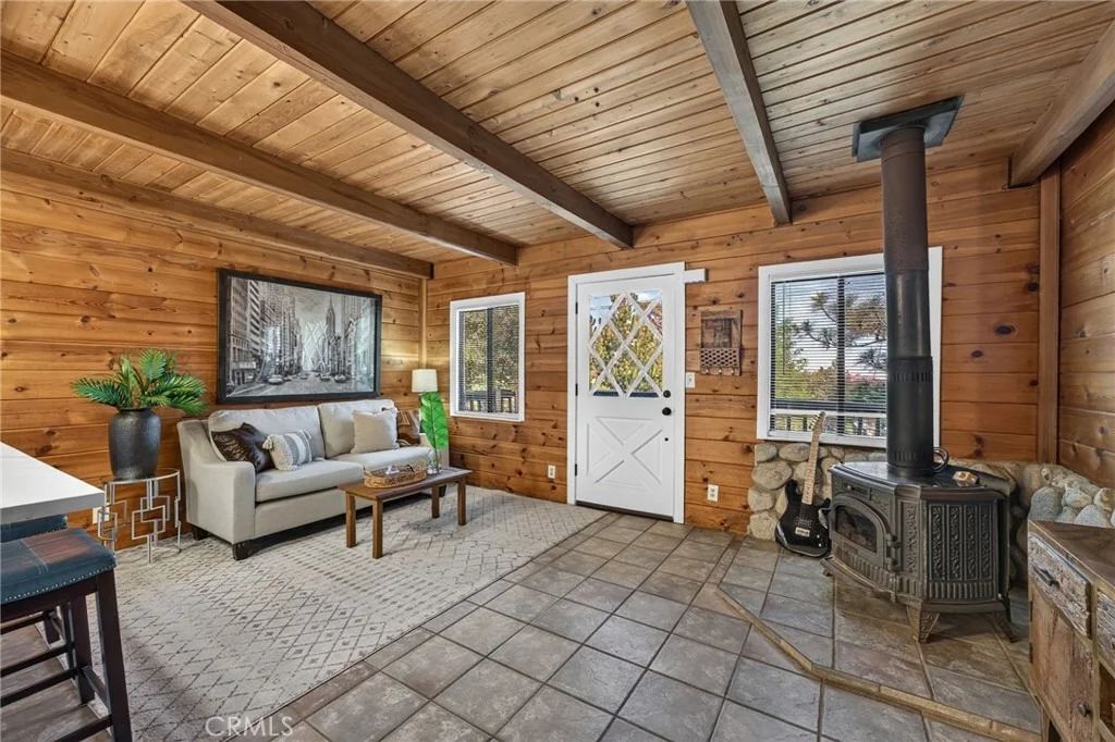 Photo of 27067 Overlook Lane