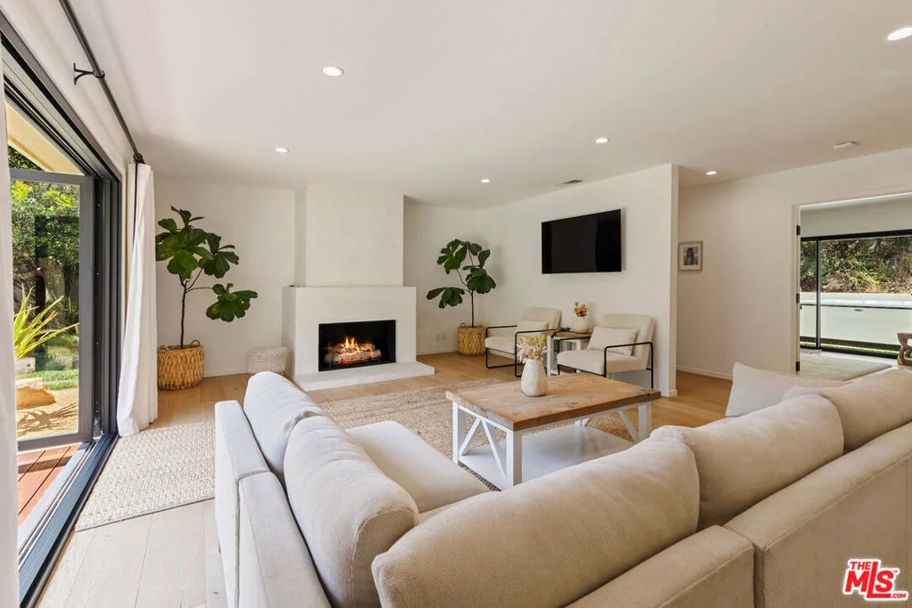 Photo of 30607 La Sonora Drive