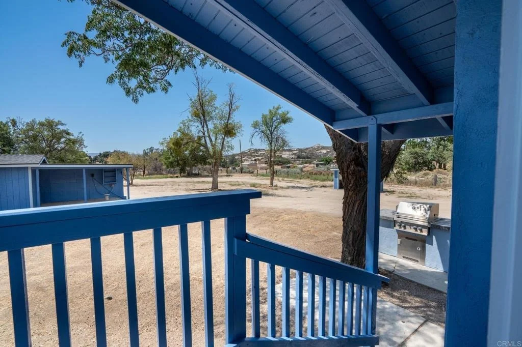 Photo of 1366 Far Valley Road