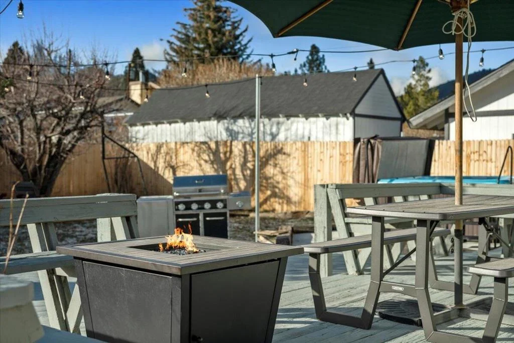 Photo of 913 Mount Doble Drive