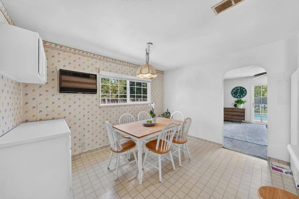 Photo of 1668 Cassiar Drive