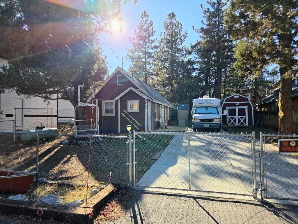 Photo of 154 Leonard Lane
