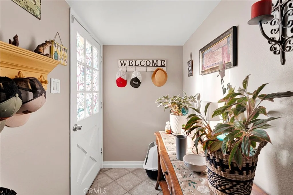 Photo of 108 W Desert View Drive