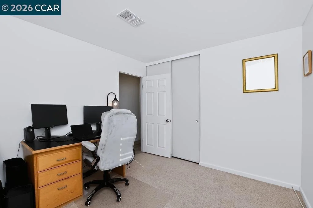 Photo of 1327 Kansas Cir