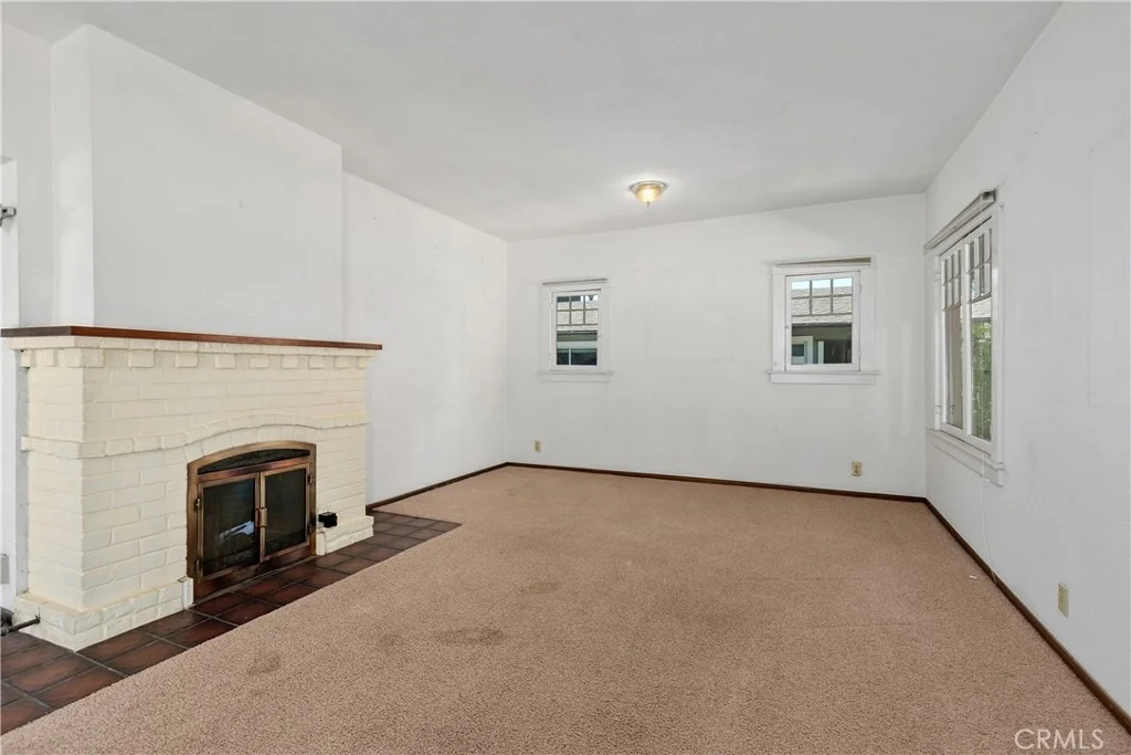 Photo of 3892 Oakwood Place