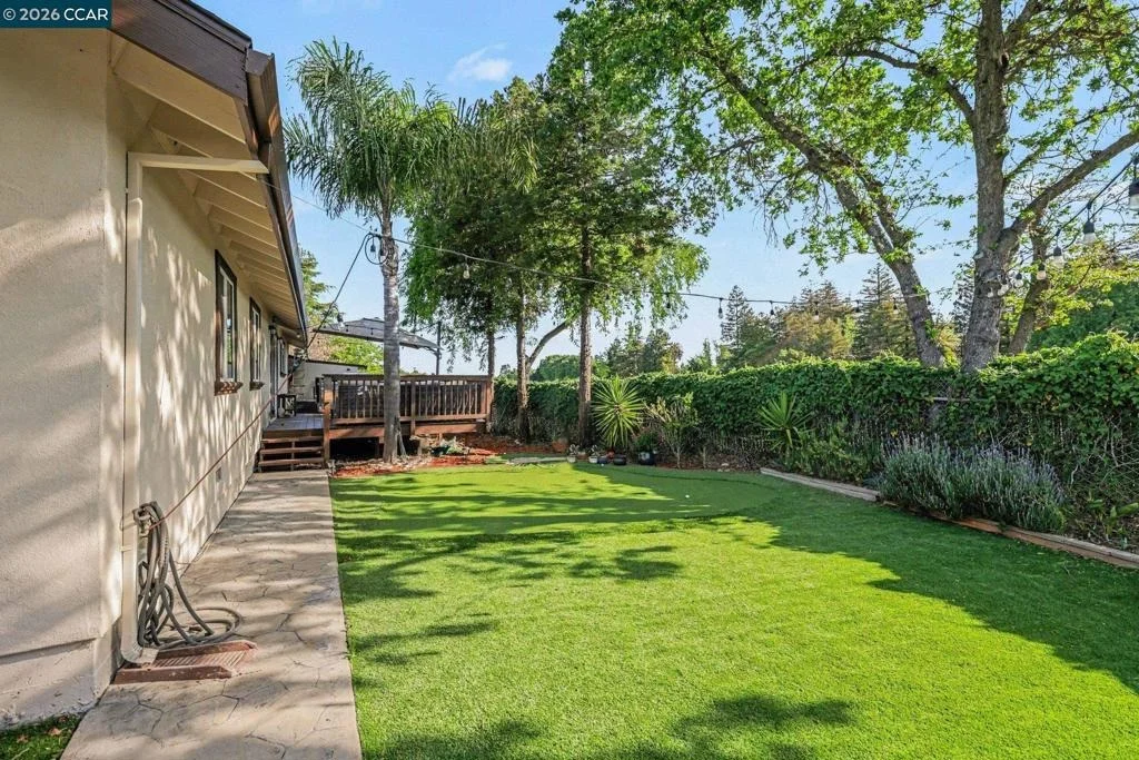 Photo of 2035 Sherman Dr