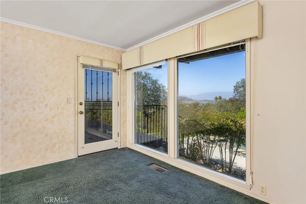 Photo of 10960 Treeside Lane