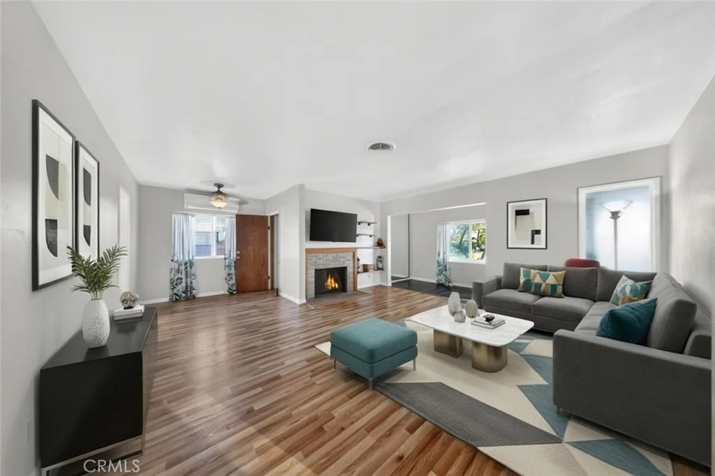 Photo of 1695 James Place
