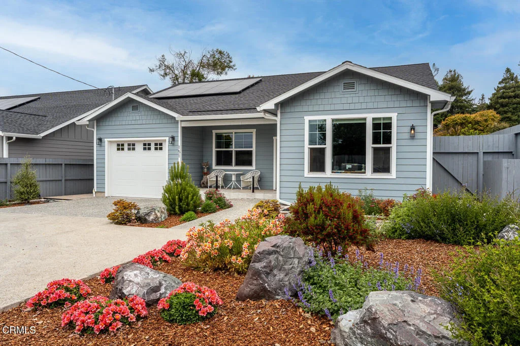 Photo of 151 Halsey Way
