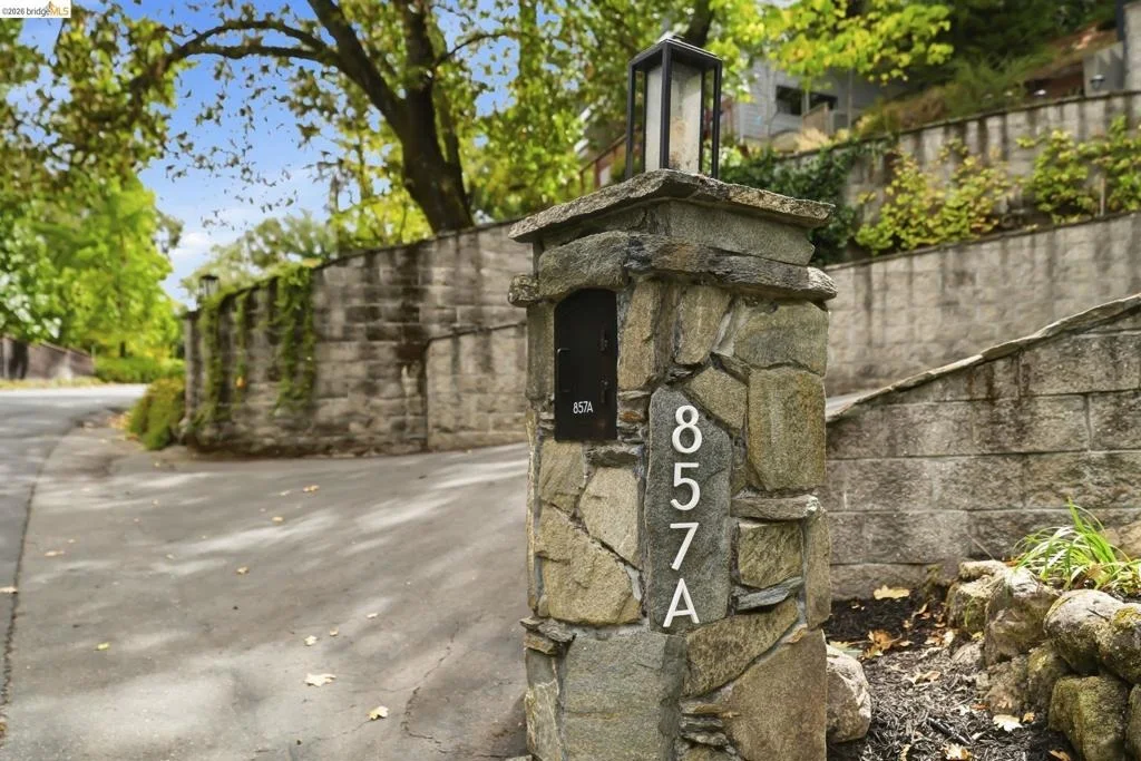 Photo of 857 A Mountain View Drive
