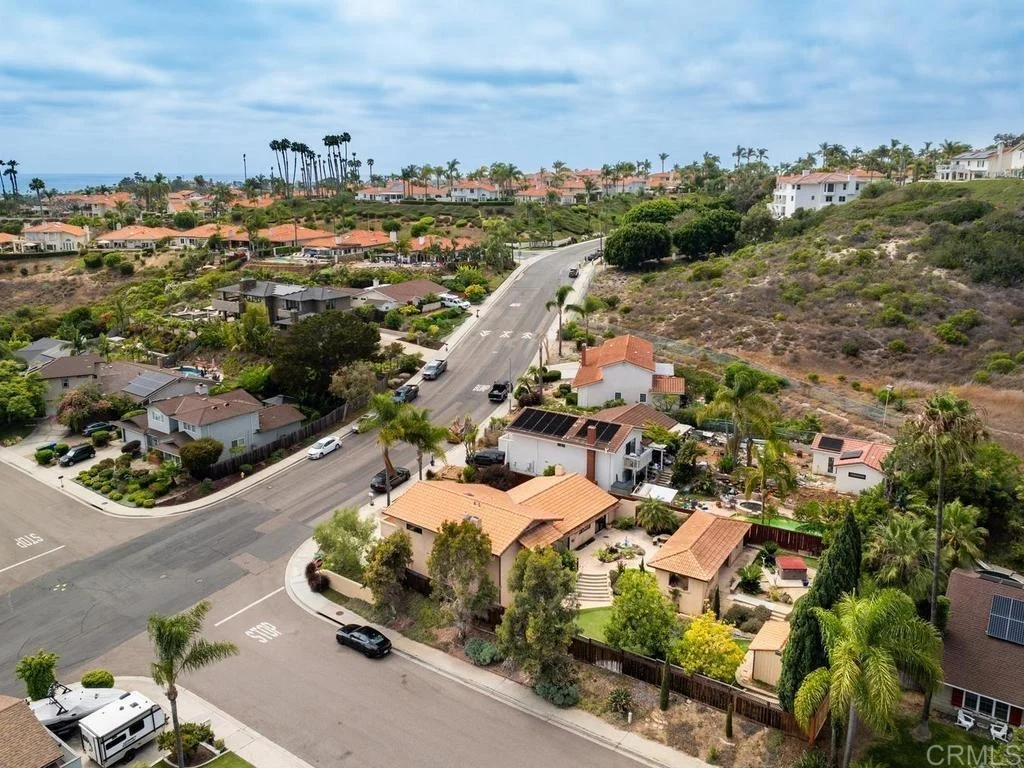 Photo of 4798 Hillside Drive