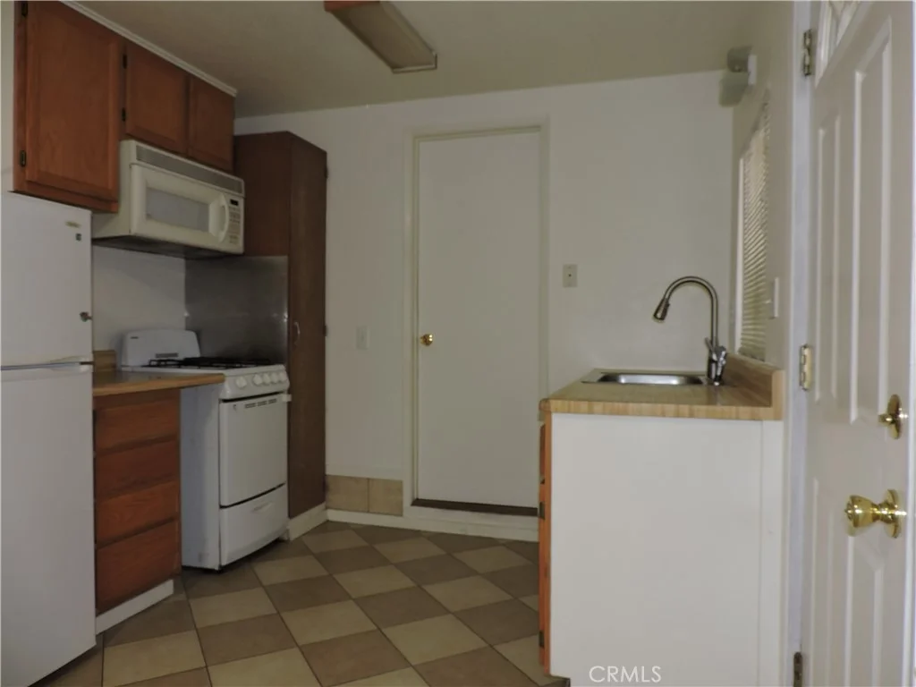 Photo of 657 Knoll