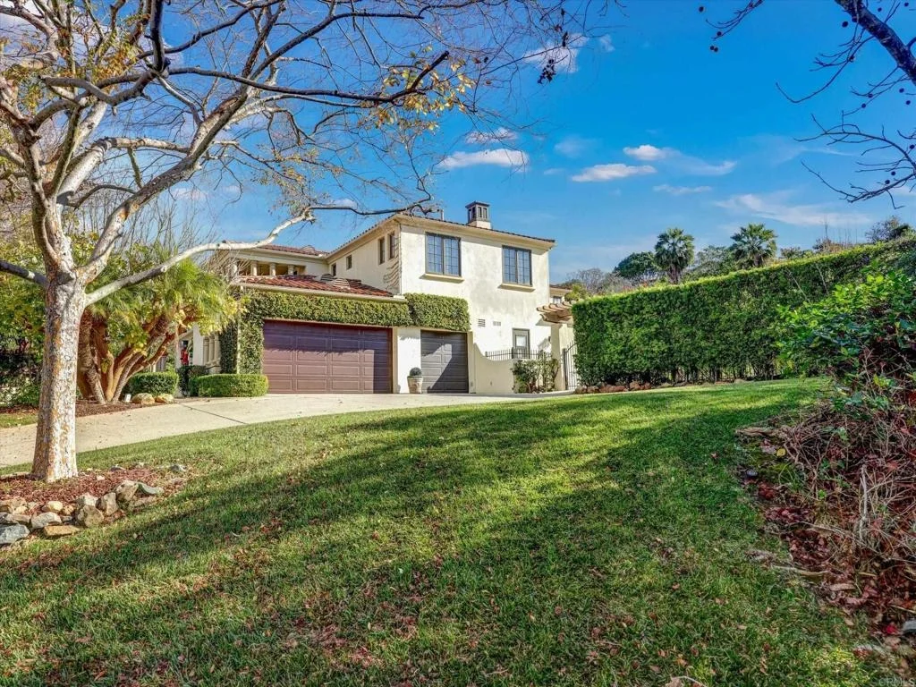 Photo of 17839 La Amapola