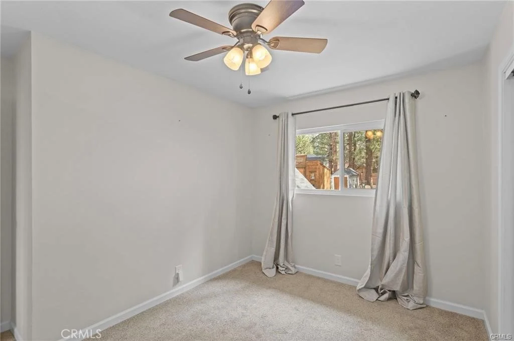Photo of 2051 6th