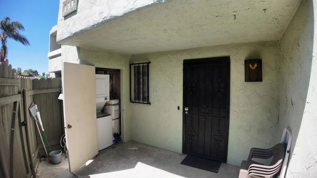 Photo of Unit D5 at 170 E Street