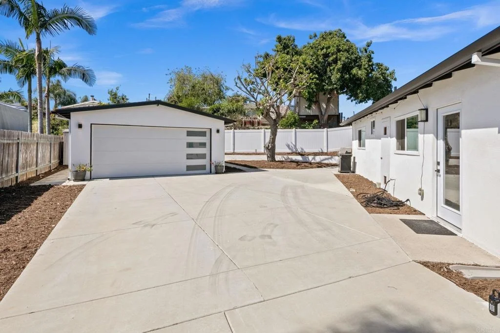 Photo of 527 Mynah Place