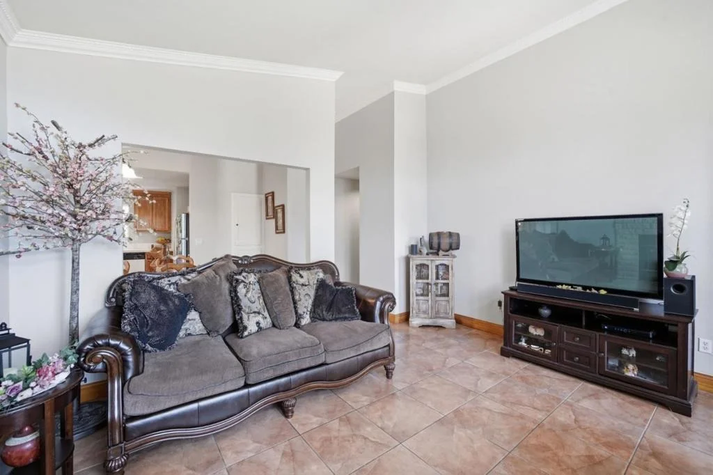 Photo of 1055 Eagle Drive