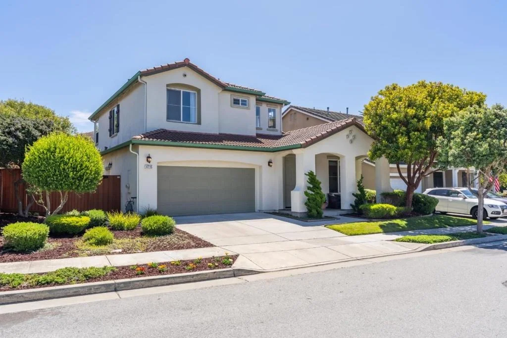 Photo of 4715 Peninsula Point Drive