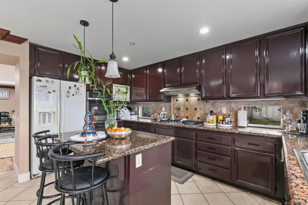 Photo of 10394 Valley Waters Dr
