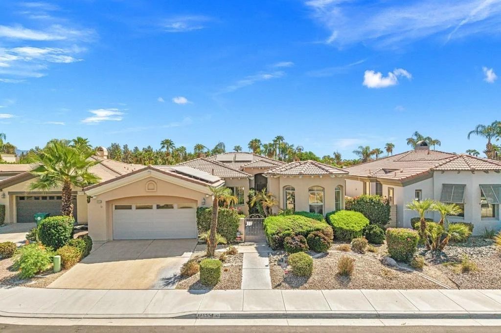 Photo of 40556 Diamondback Drive