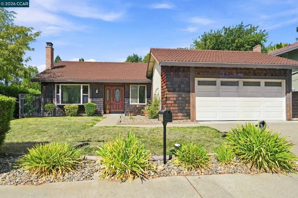 Photo of 1284 Pinecrest Dr
