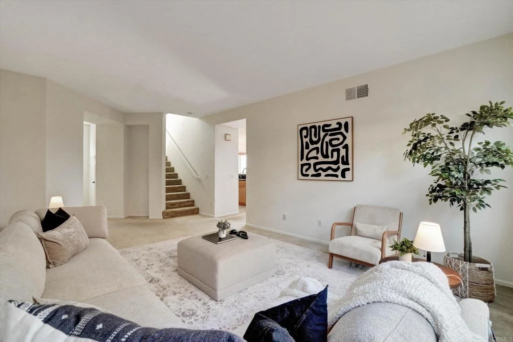 Photo of 1260 Long View Drive