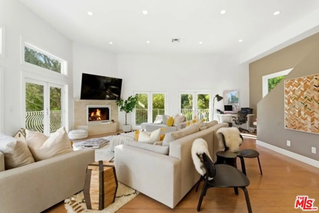 Photo of 7546 Devista Drive