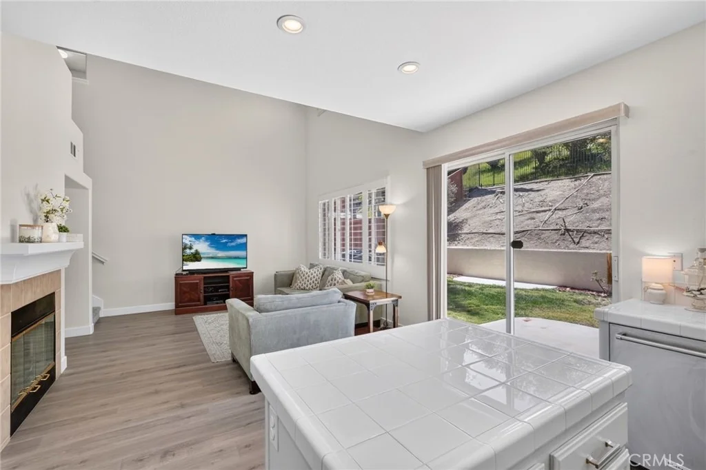 Photo of 41211 Pine Tree