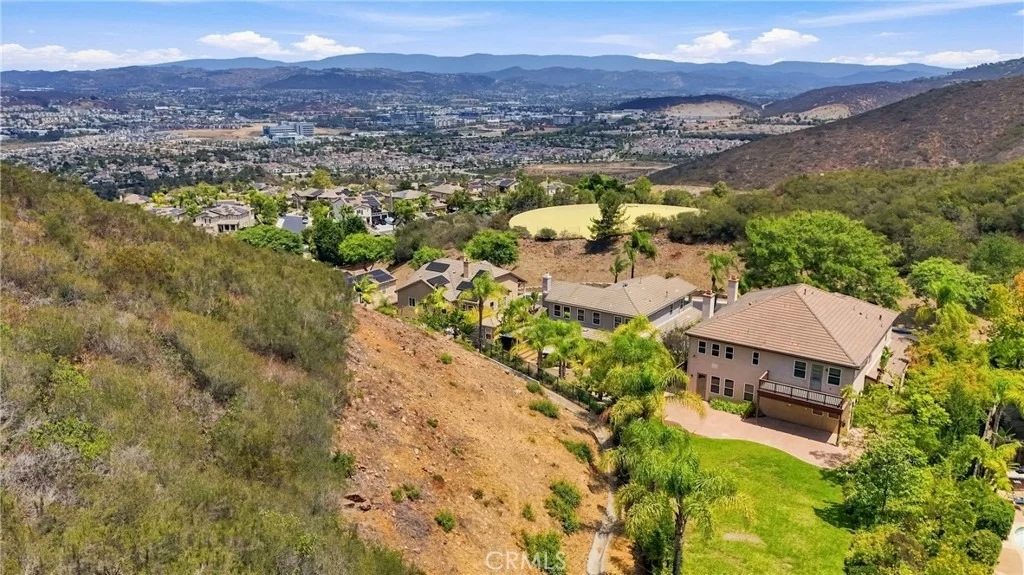 Photo of 1014 Skyline Place