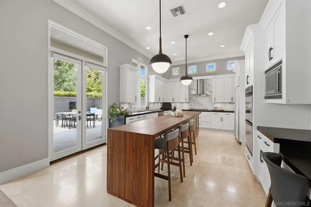 Photo of 14004 Mercado Drive