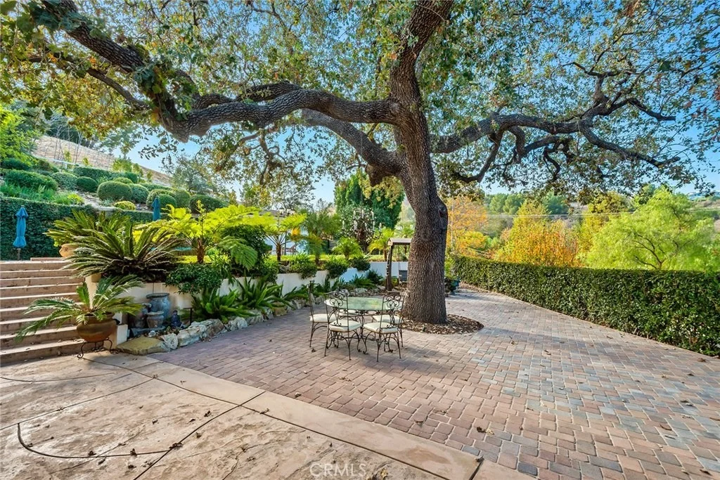 Photo of 5600 ROUND MEADOW Road