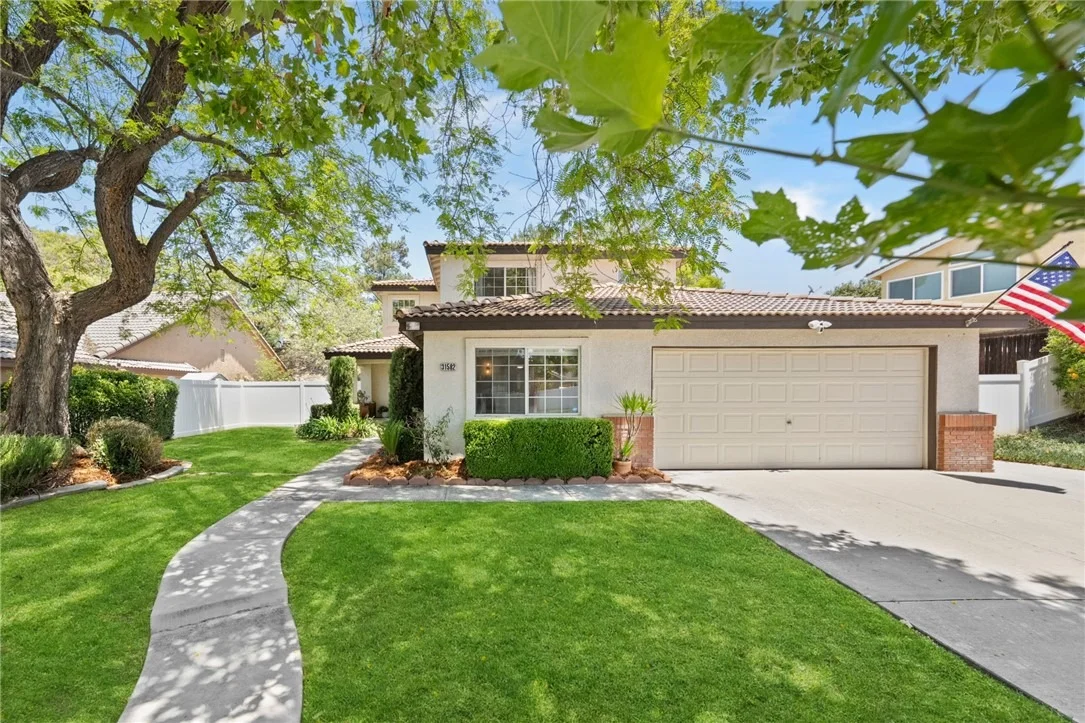 Photo of 31582 Golden Lion Drive