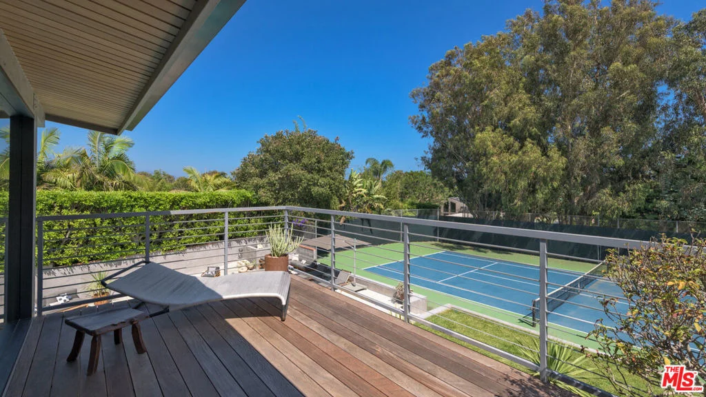 Photo of 6738 Wildlife Road