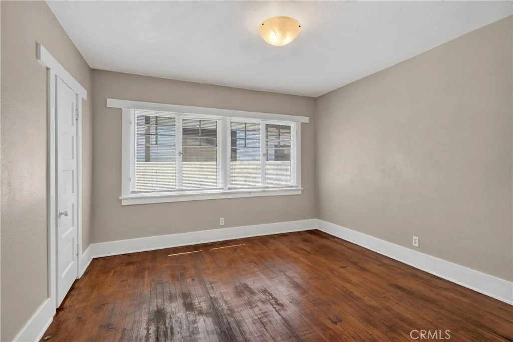Photo of 4391 Highland