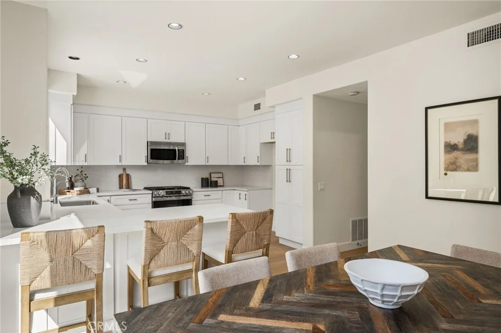 Photo of 12971 Mackenzie