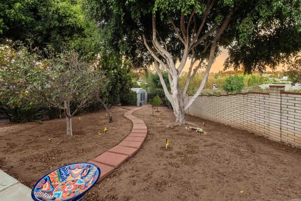 Photo of 2658 Highland Drive