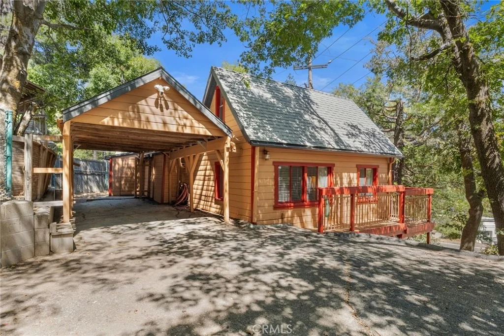 Photo of 23898 Springwater