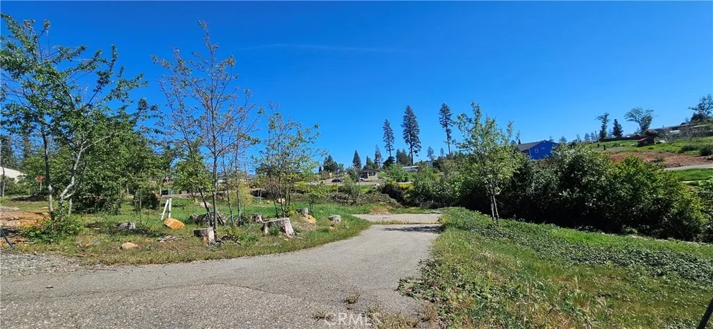 Photo of 1190 Glen