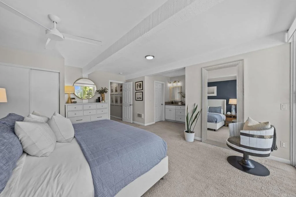 Photo of Unit 18 at 2335 Caringa Way