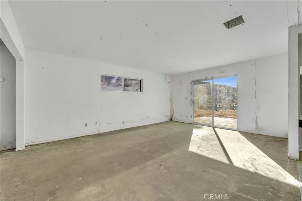 Photo of 31427 Indian Oak Rd