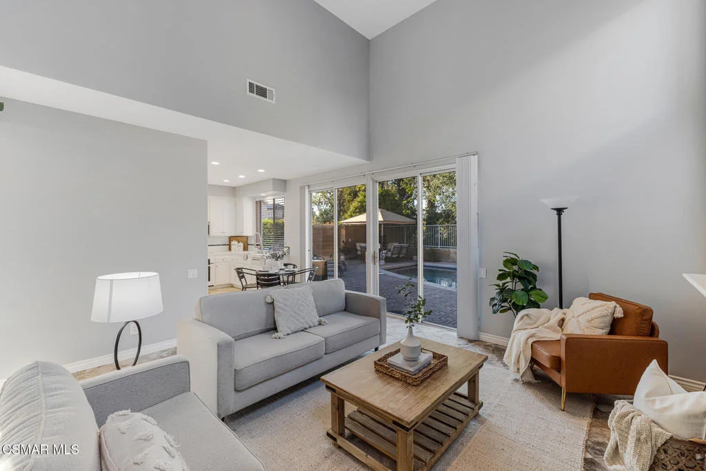 Photo of 3969 Sunsetridge Road