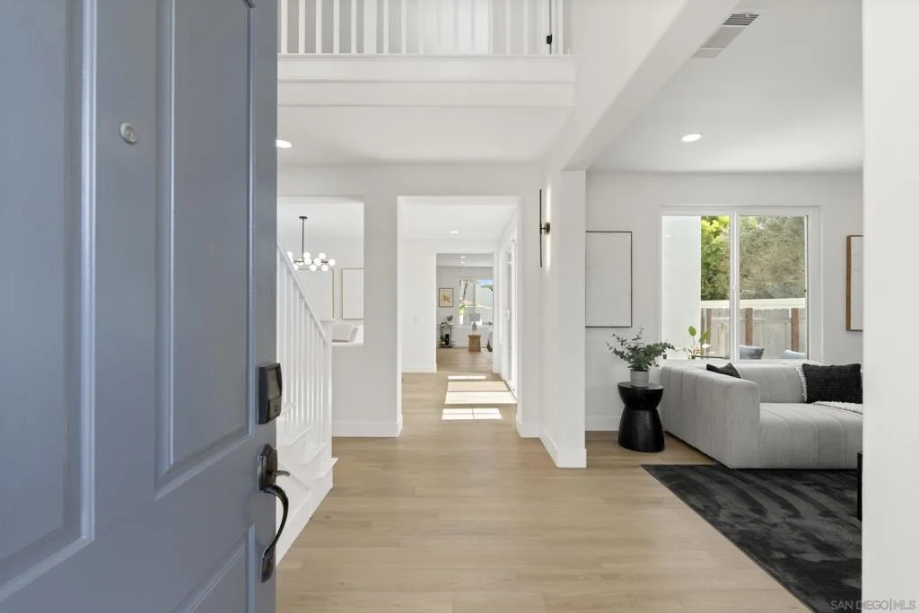 Photo of 1557 Regatta Road