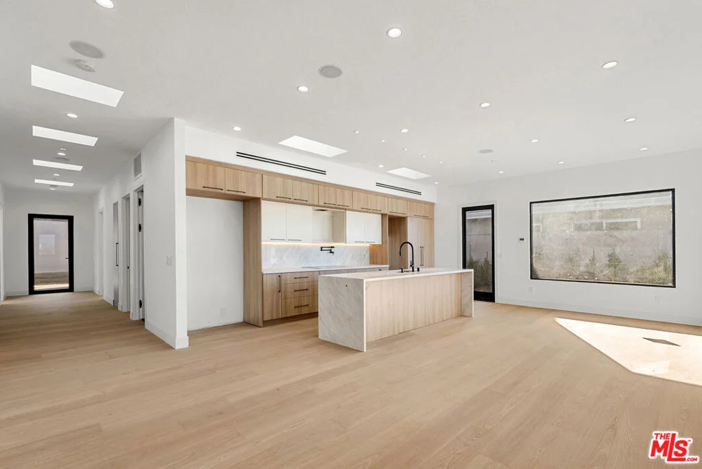 Photo of 5280 Sanchez Drive