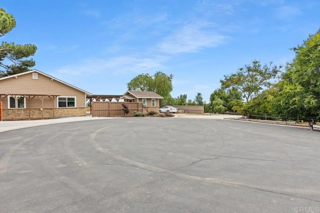 Photo of Sky Vista Way