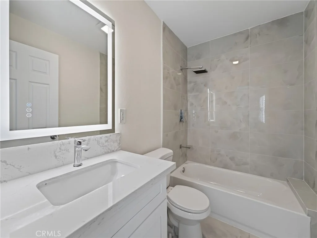 Photo of 1623 N Vallejo