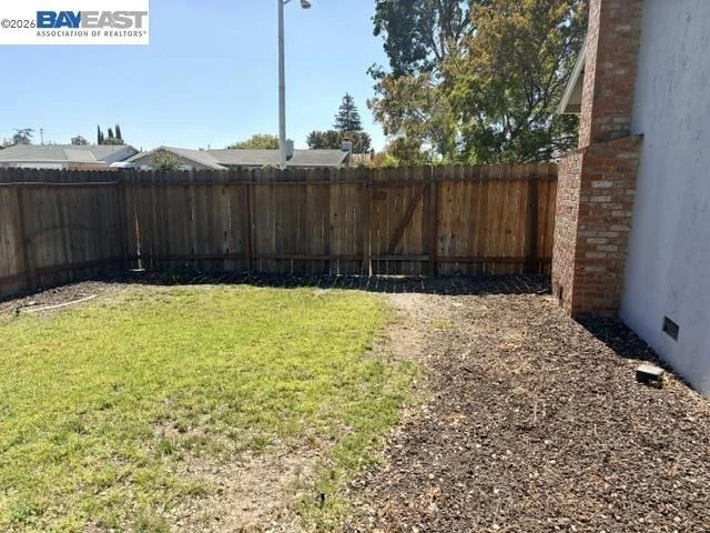 Photo of 358 Robert Way