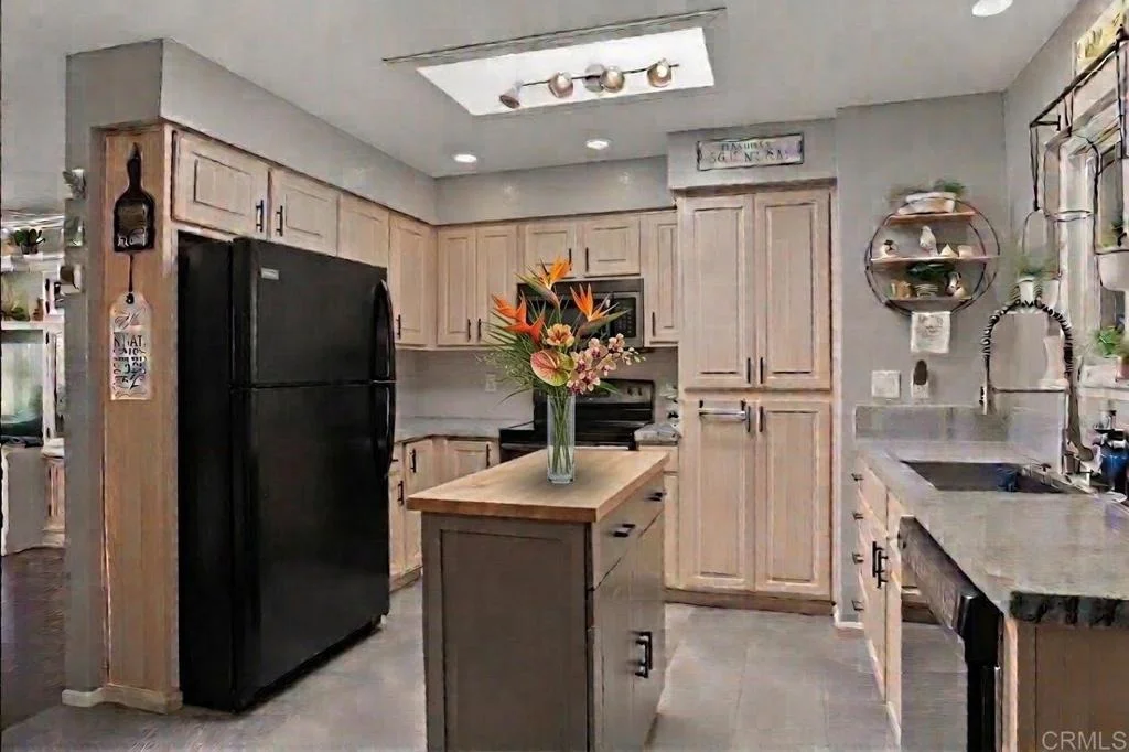 Photo of 3548 Bartlett Avenue