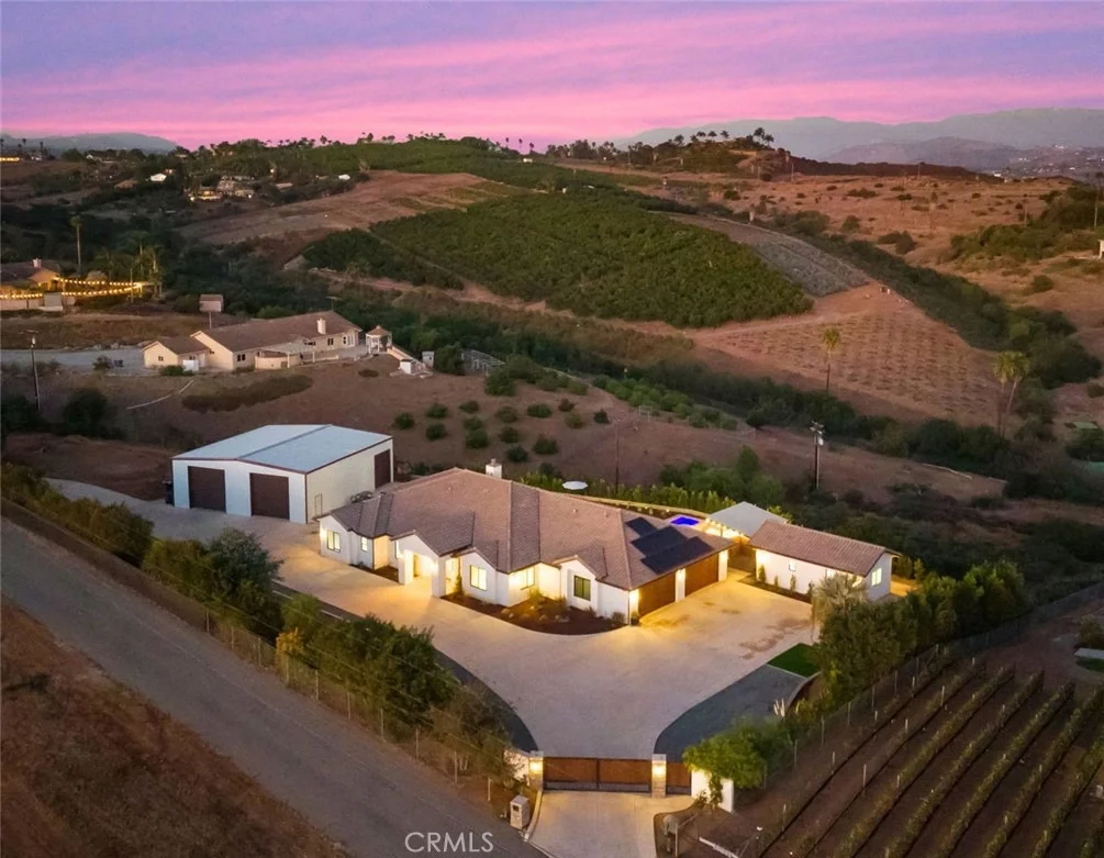 Photo of 4574 Valle Del Sol
