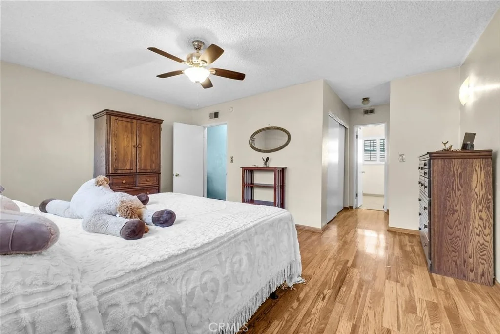 Photo of 1281 Clinton Court